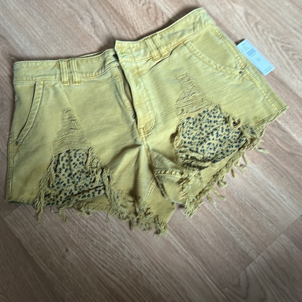 Shorts by Pilcro from Anthropologie - Picture 2 of 9
